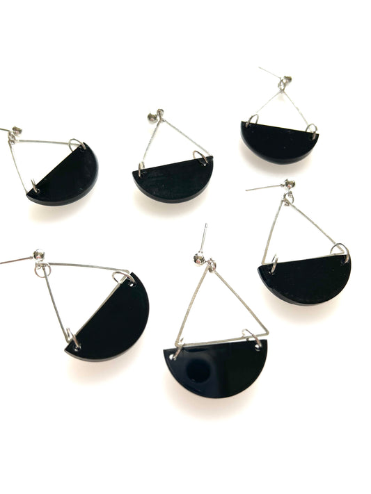 Boucles d'oreilles TRIANGLE BLACK