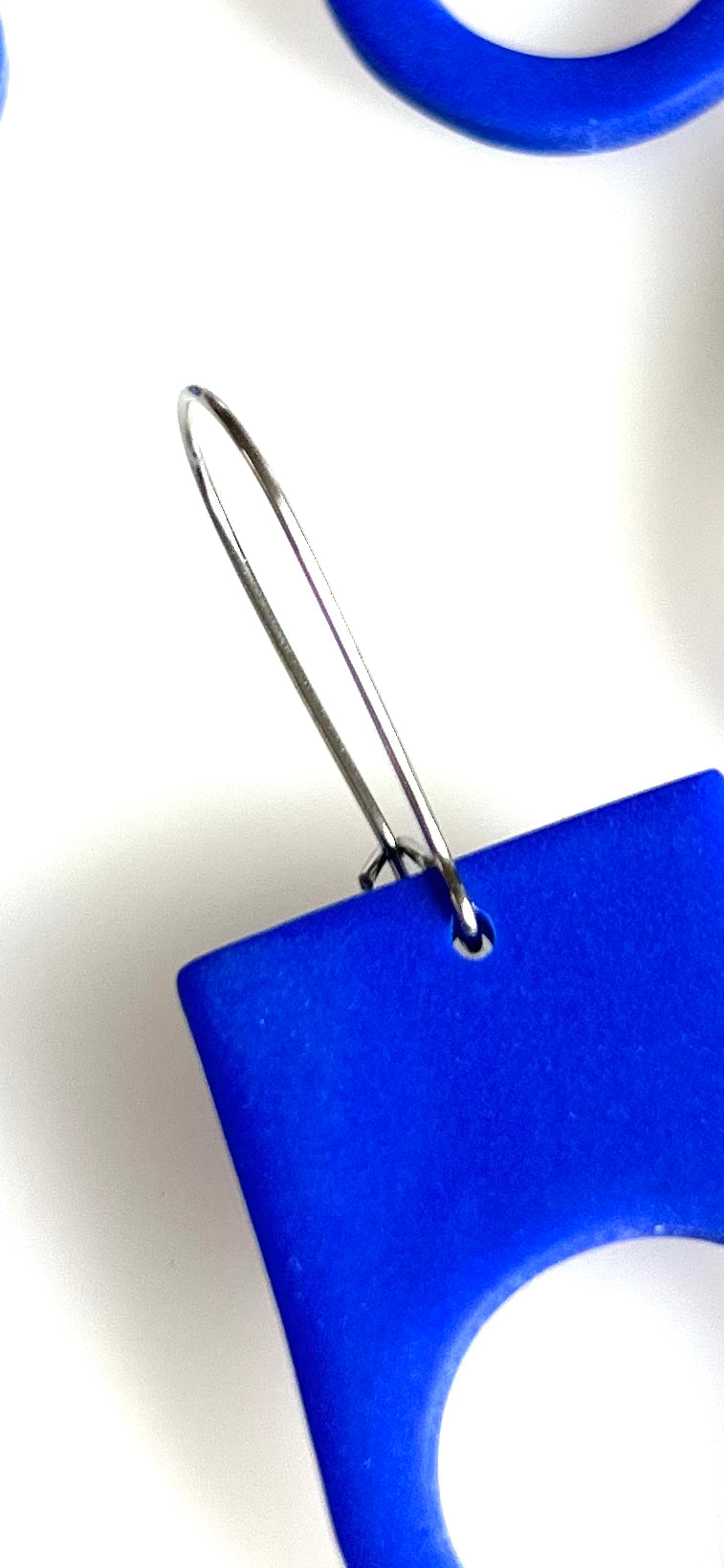 Boucles d'oreilles CAPSULE